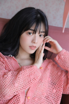 在公交车上弄到高c了最后一排电影